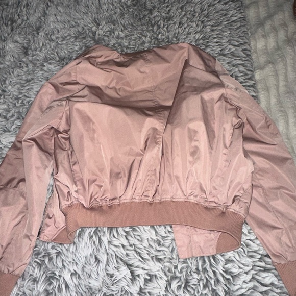 Rose jacket - Picture 2 of 3
